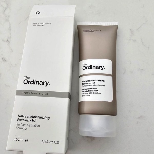 Natural Moisturizing Factors + HA